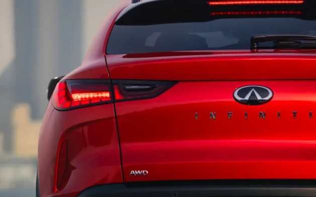 3 Essential Services Offered by Your Local INFINITI Dealership