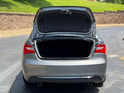 2013 Chrysler 200 4dr Sdn LX