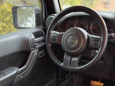 2015 Jeep Wrangler Unlimited 4WD 4dr Sport