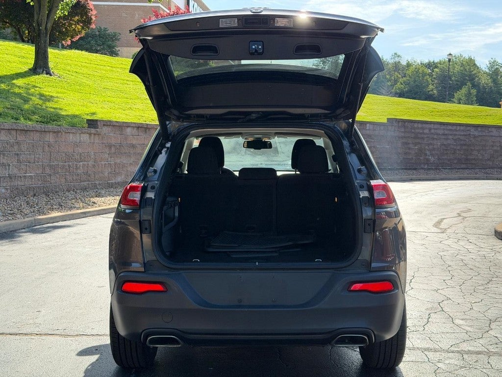 2016 Jeep Cherokee 4WD 4dr Latitude