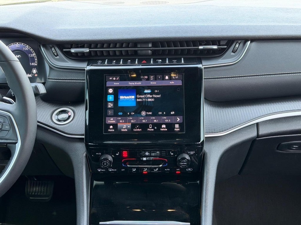 2024 Jeep Grand Cherokee L Altitude X 4x4