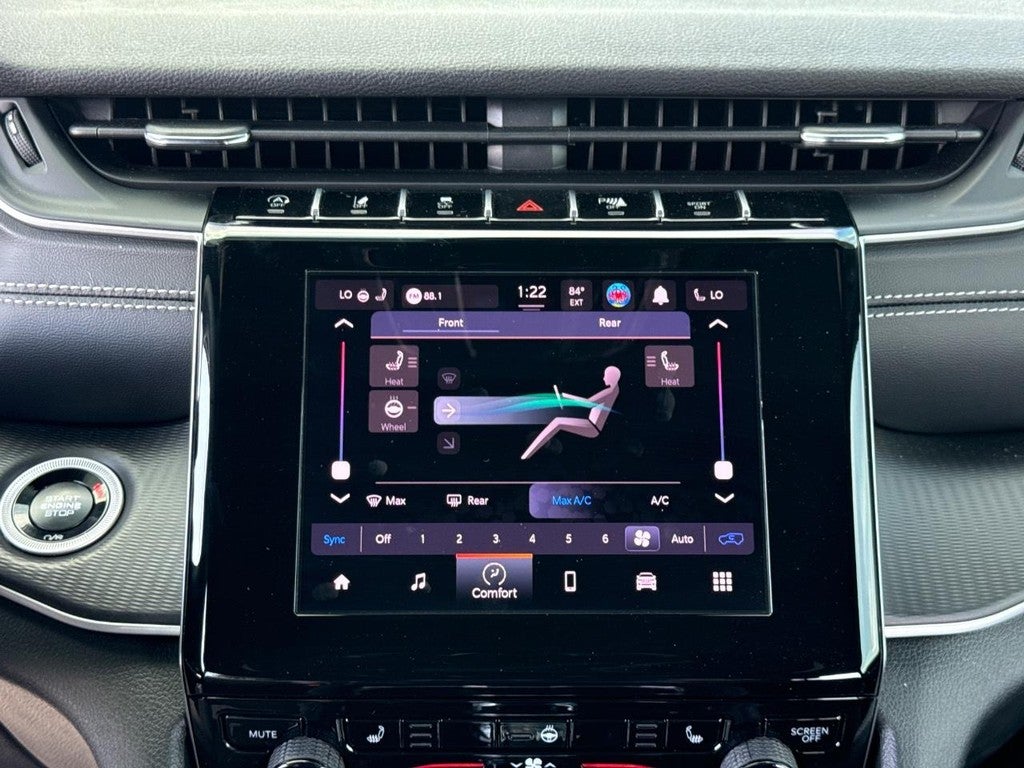 2025 Jeep Grand Cherokee L Altitude X 4x4