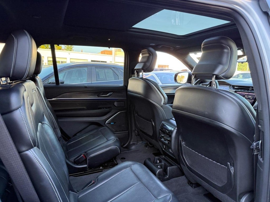 2021 Jeep Grand Cherokee L Overland 4x4