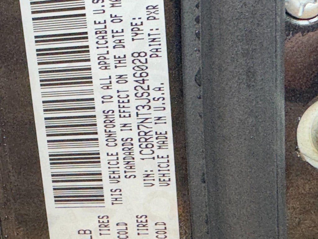 2018 RAM 1500 Laramie 4x4 Crew Cab 5'7" Box