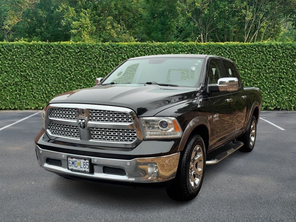 2018 RAM 1500 Laramie 4x4 Crew Cab 5'7" Box