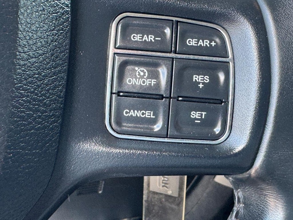 2019 RAM 1500 Classic Big Horn 4x4 Crew Cab 6'4" Box