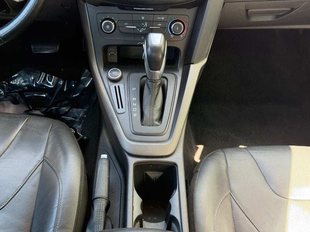 2015 Ford Focus 4dr Sdn SE