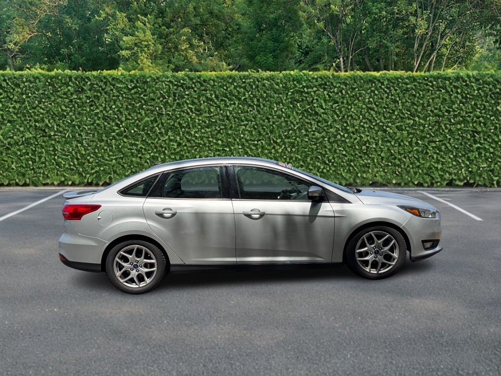 2015 Ford Focus 4dr Sdn SE