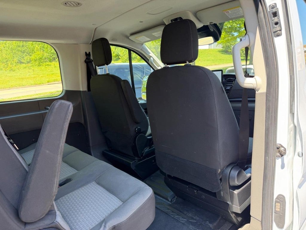 2024 Ford Transit Passenger Wagon T-350 148" Low Roof XLT RWD