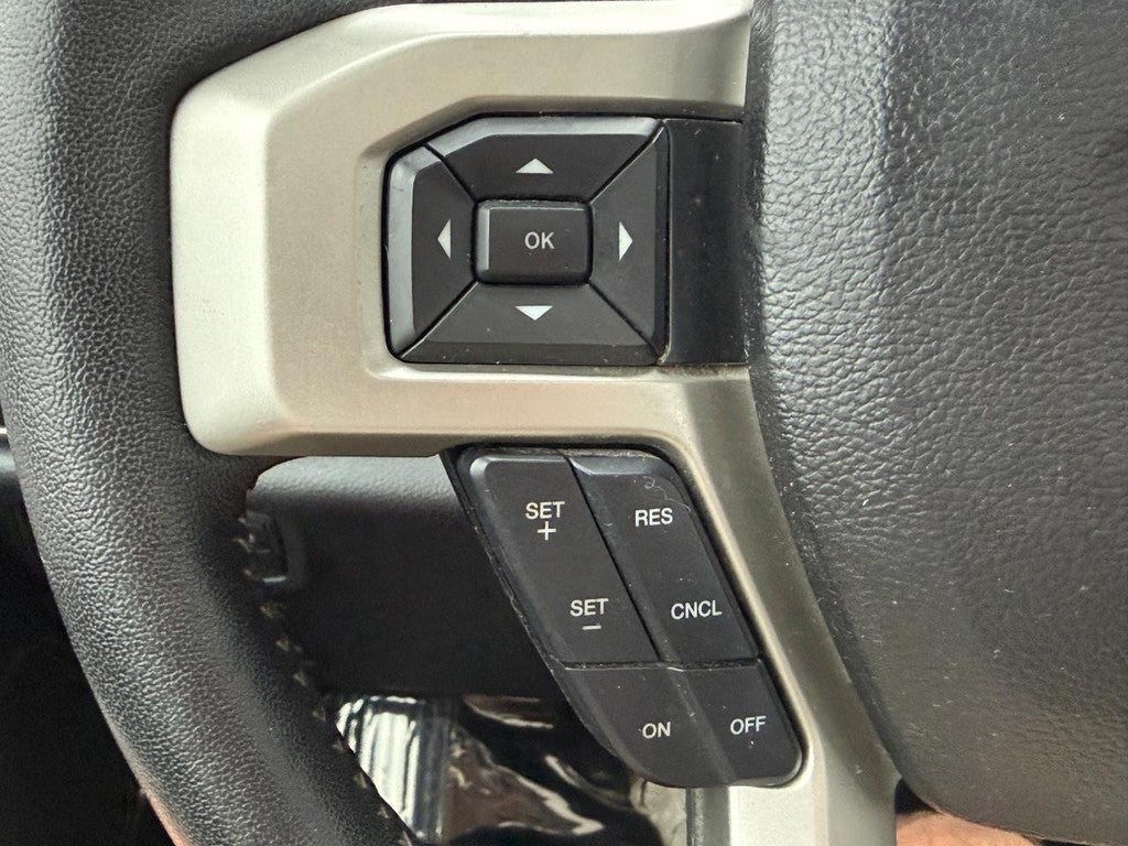 2020 Ford F-150 LARIAT 4WD SuperCrew 5.5' Box
