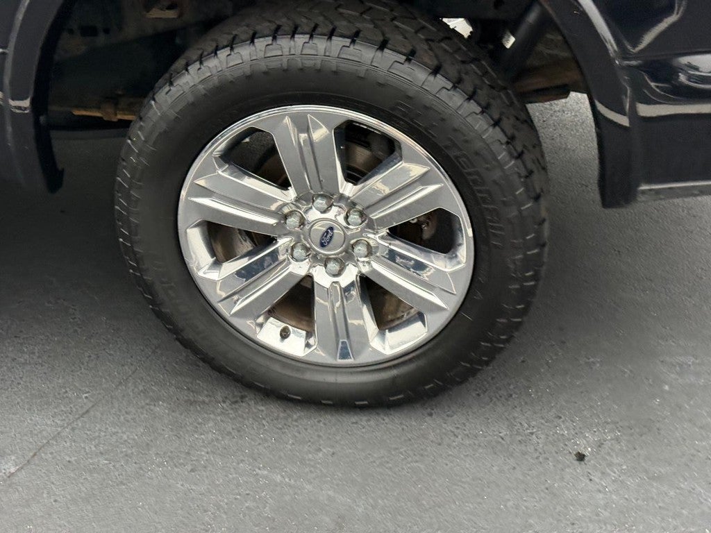 2020 Ford F-150 LARIAT 4WD SuperCrew 5.5' Box