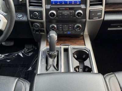 2019 Ford F-150 LARIAT 4WD SuperCrew 5.5' Box