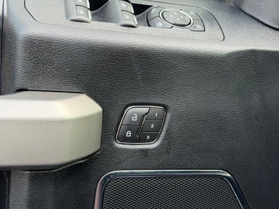2019 Ford F-150 LARIAT 4WD SuperCrew 5.5' Box