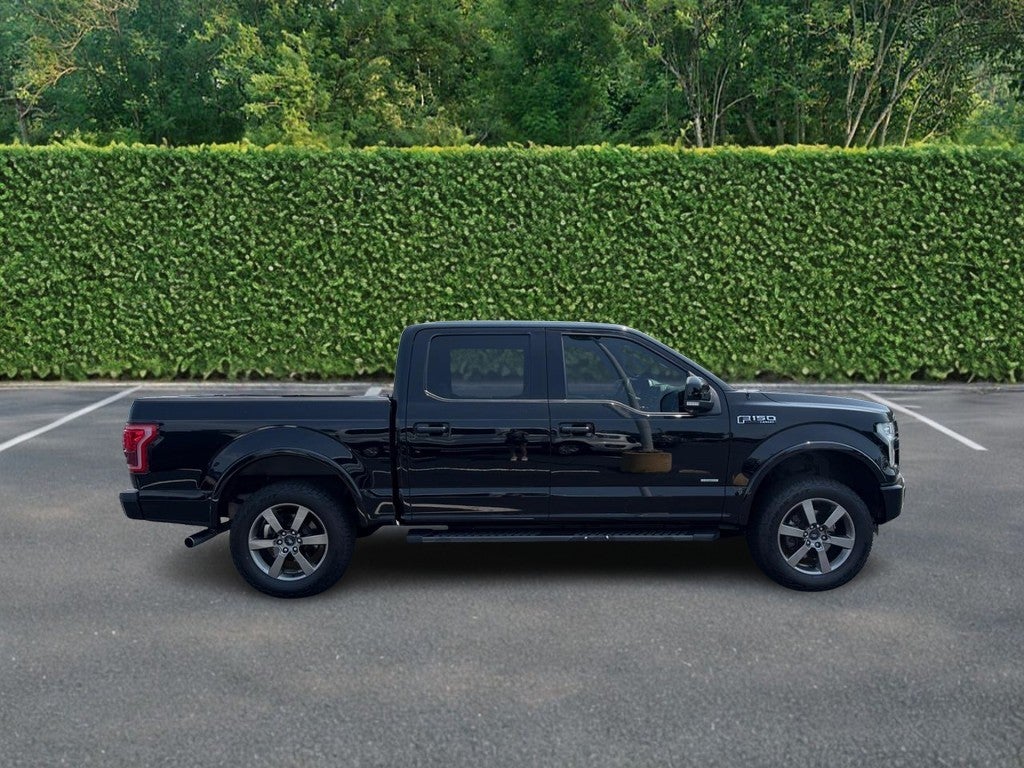 2016 Ford F-150 4WD SuperCrew 145" Lariat