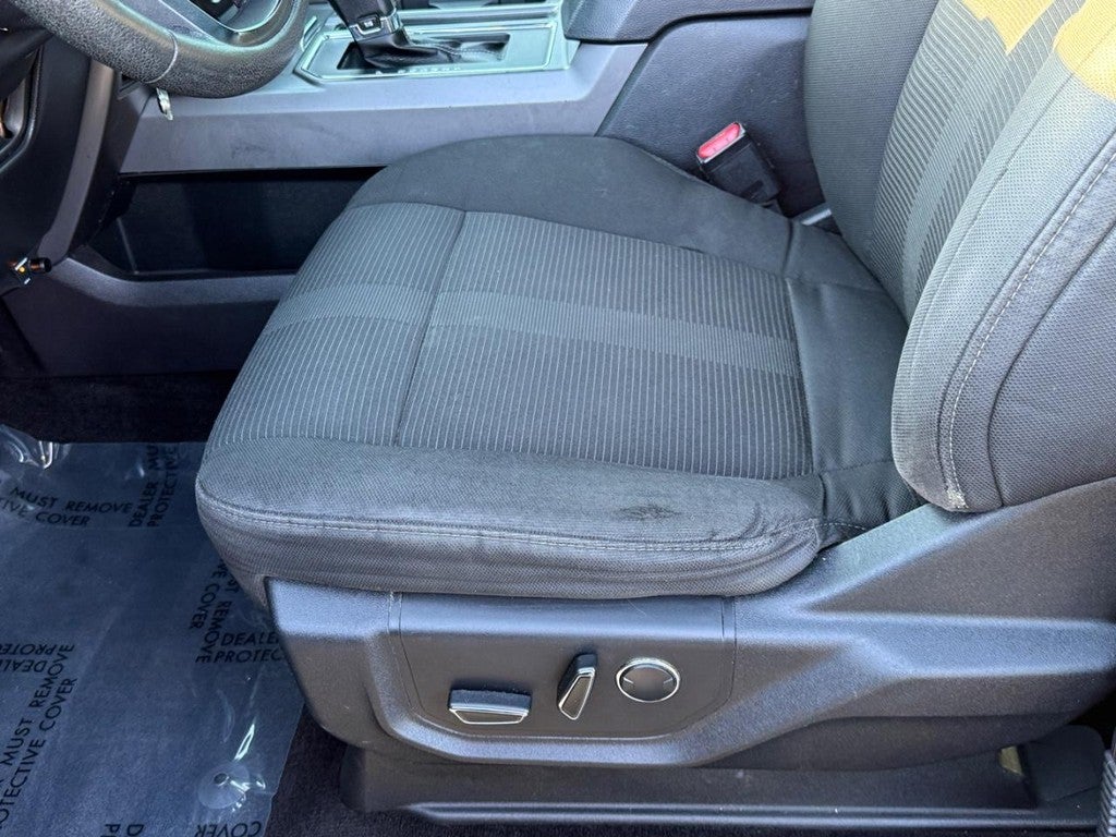 2015 Ford F-150 4WD SuperCrew 145" XLT