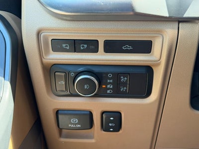 2021 Ford F-150 LARIAT 4WD SuperCrew 5.5' Box