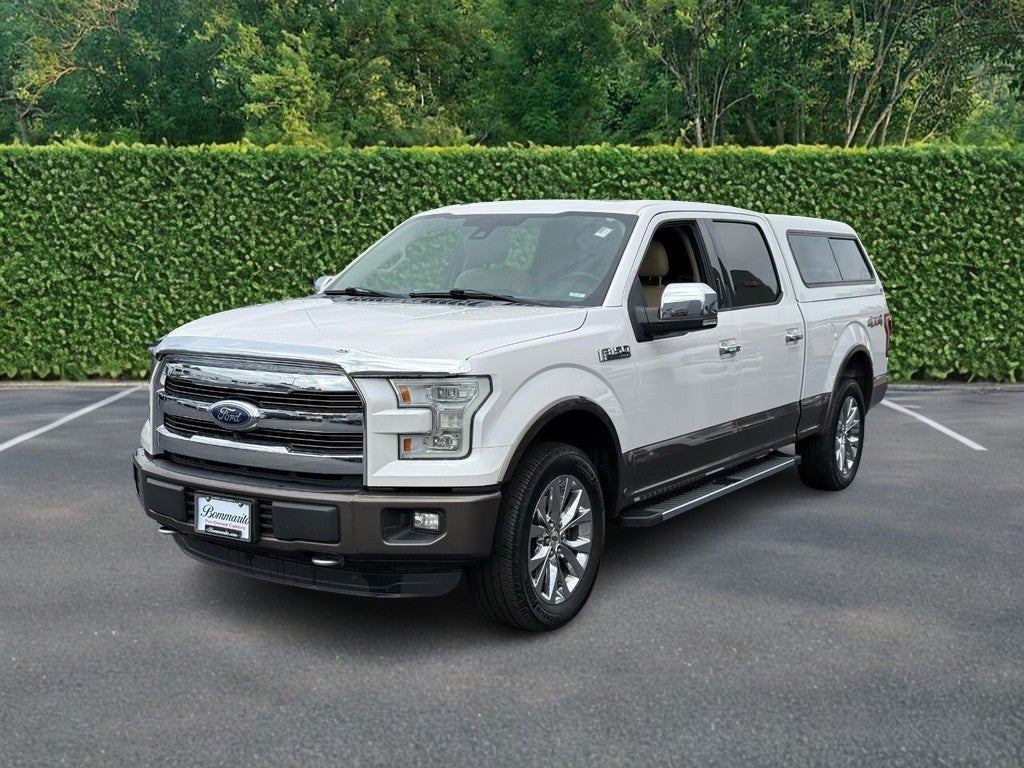 2016 Ford F-150 4WD SuperCrew 145" Lariat