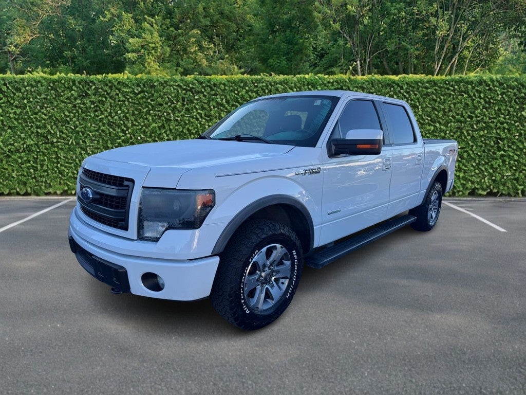 2014 Ford F-150 4WD SuperCrew 145" FX4