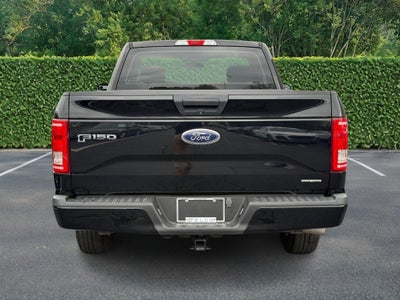 2016 Ford F-150 2WD Reg Cab 122.5" XL