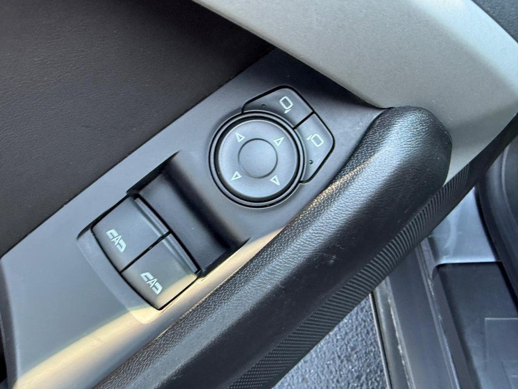2019 Chevrolet Camaro 2dr Cpe 2LT
