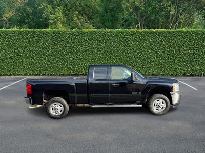 2011 Chevrolet Silverado 2500HD 2WD Ext Cab 144.2" LT