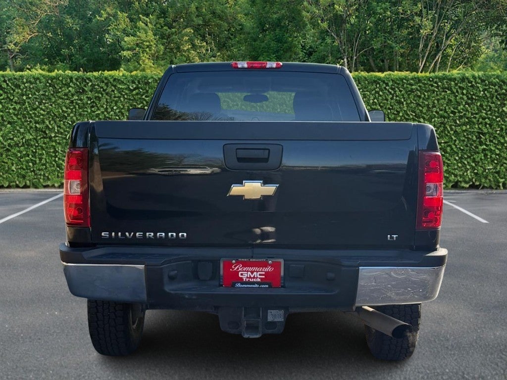2011 Chevrolet Silverado 2500HD 2WD Ext Cab 144.2" LT