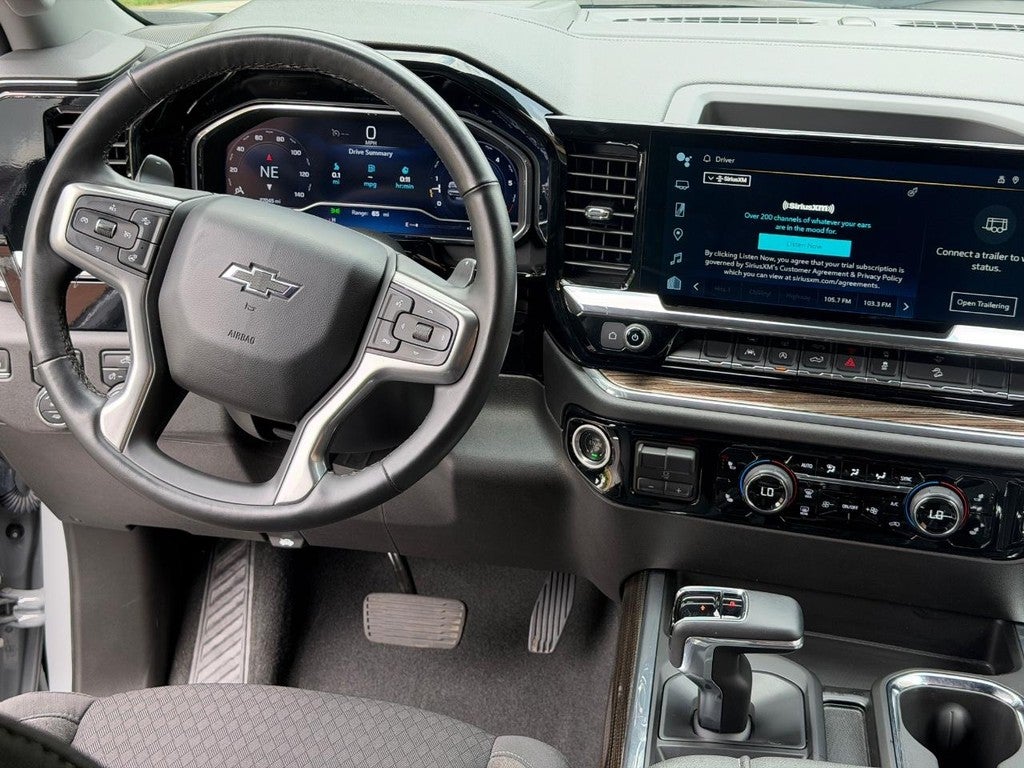 2024 Chevrolet Silverado 1500 4WD Crew Cab 147" RST