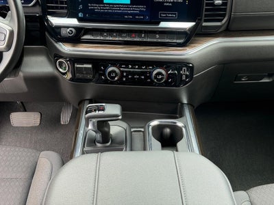 2024 Chevrolet Silverado 1500 4WD Crew Cab 147" RST