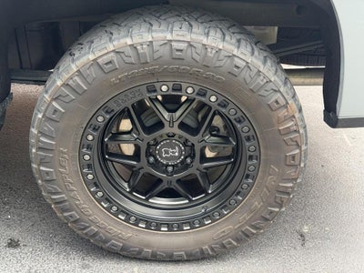 2024 Chevrolet Silverado 1500 4WD Crew Cab 147" RST