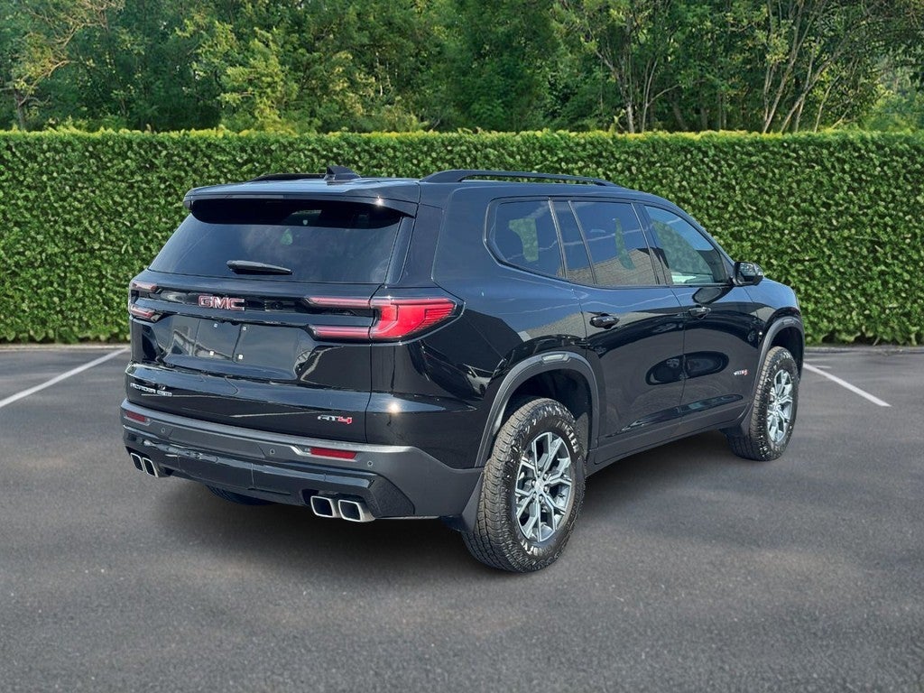 2025 GMC Acadia AWD 4dr AT4