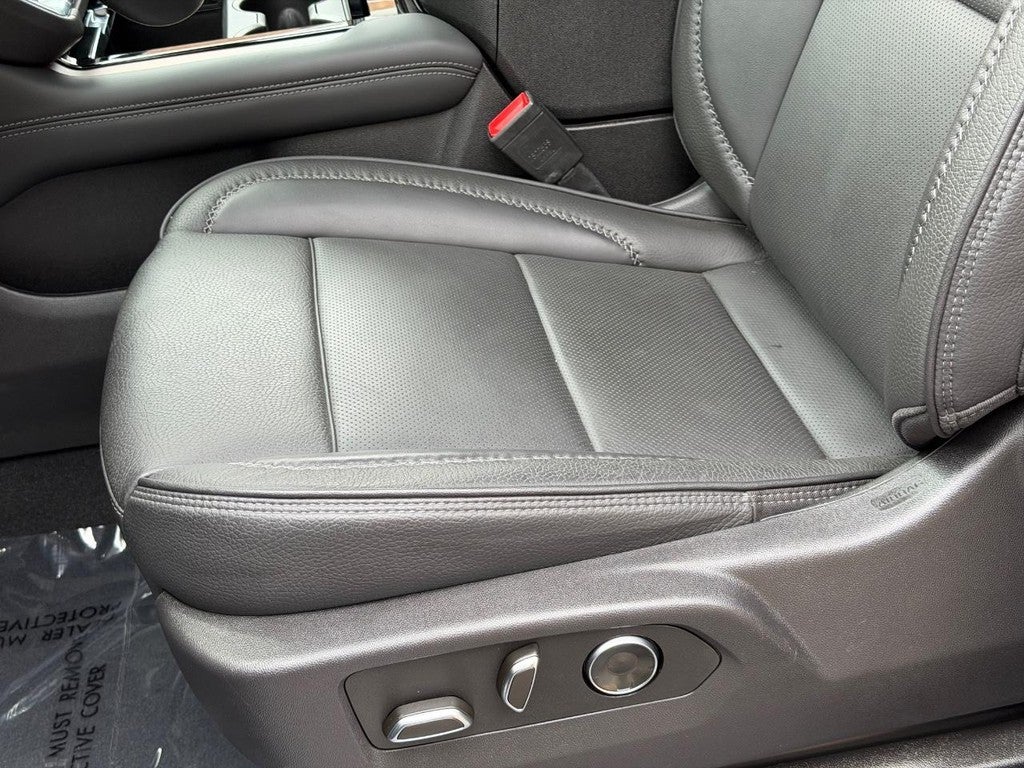 2025 GMC Yukon XL 4WD 4dr Denali