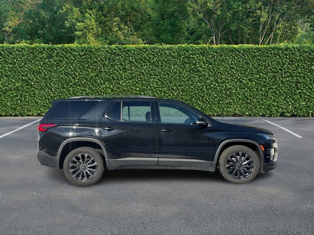 2023 Chevrolet Traverse AWD 4dr RS