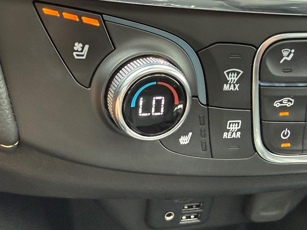 2020 Chevrolet Traverse AWD 4dr Premier