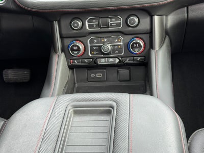 2023 Chevrolet Suburban 4WD 4dr RST