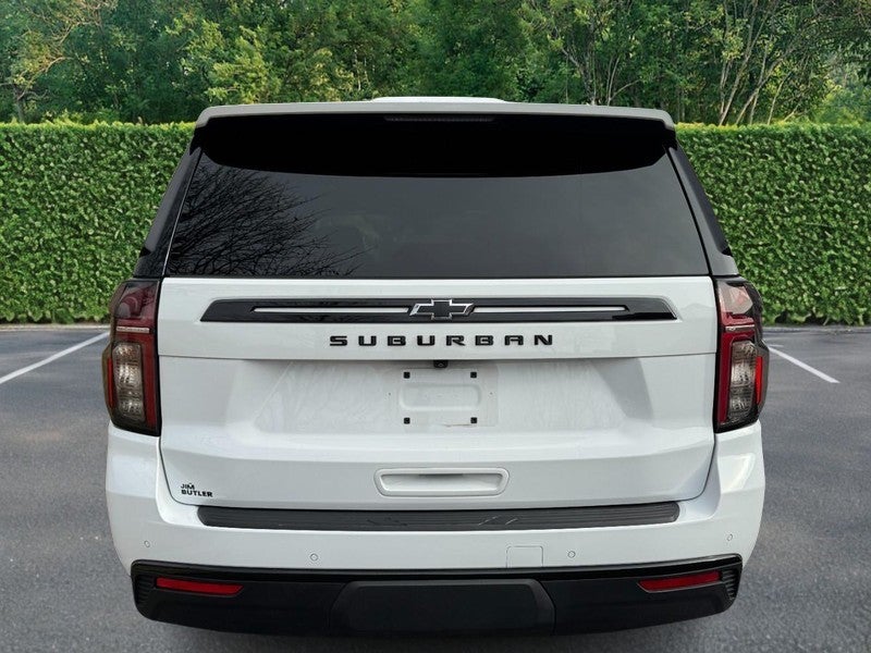 2023 Chevrolet Suburban 4WD 4dr RST