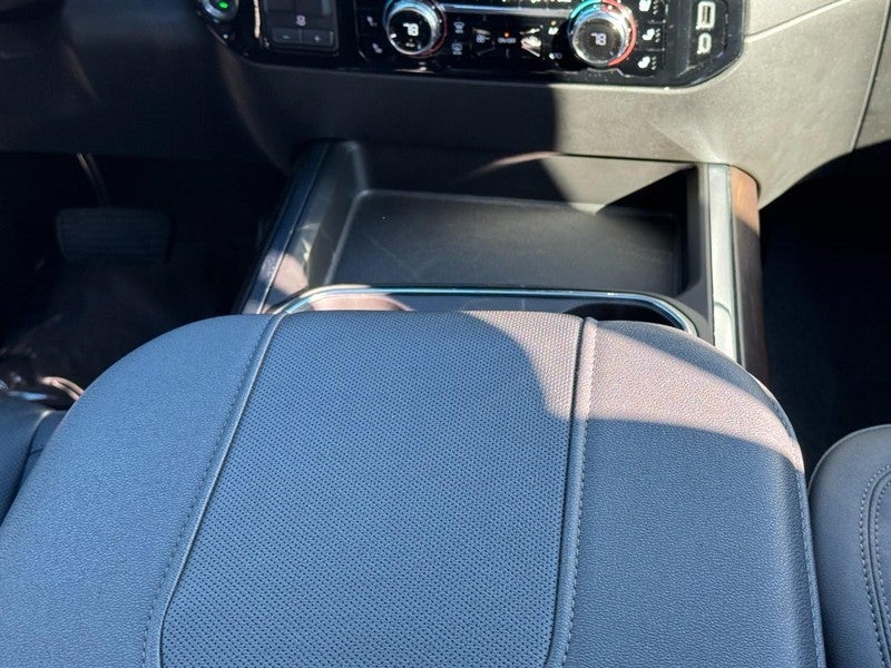 2024 GMC Sierra 2500HD 4WD Crew Cab 159" SLT