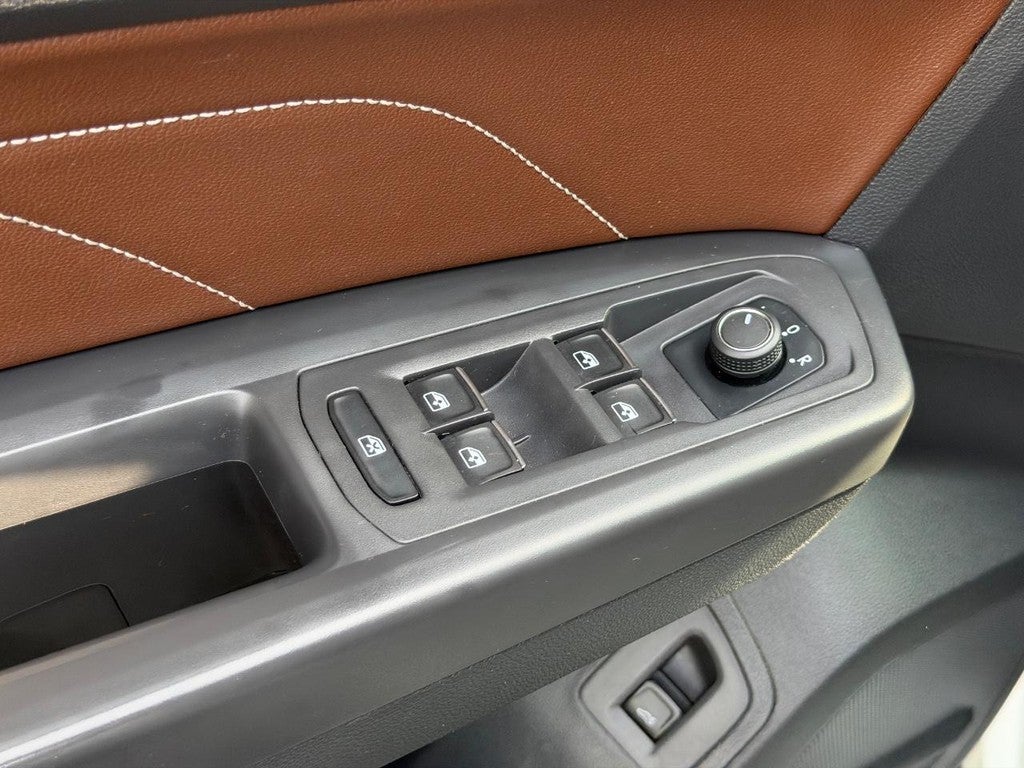 2023 Volkswagen Atlas 3.6L V6 SE w/Technology 4MOTION