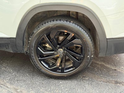 2023 Volkswagen Atlas 3.6L V6 SE w/Technology 4MOTION