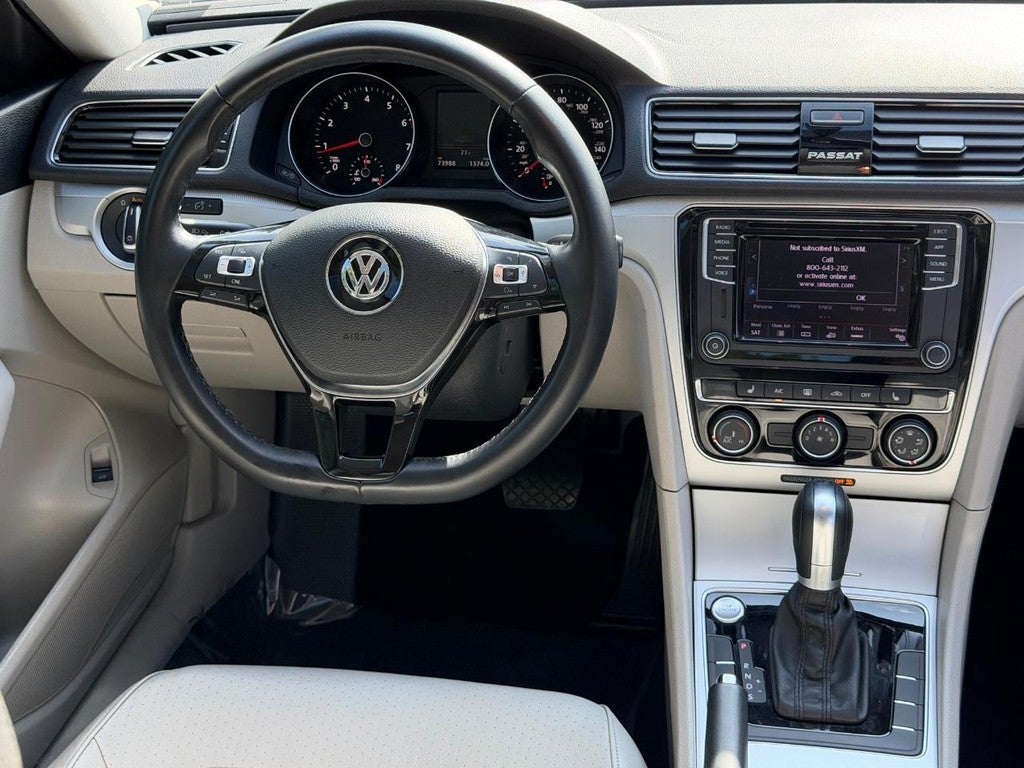 2019 Volkswagen Passat 2.0T Wolfsburg Edition Auto