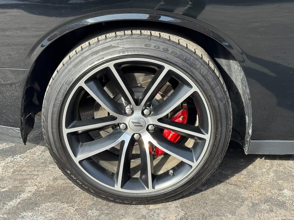 2018 Dodge Challenger 392 Hemi Scat Pack Shaker RWD