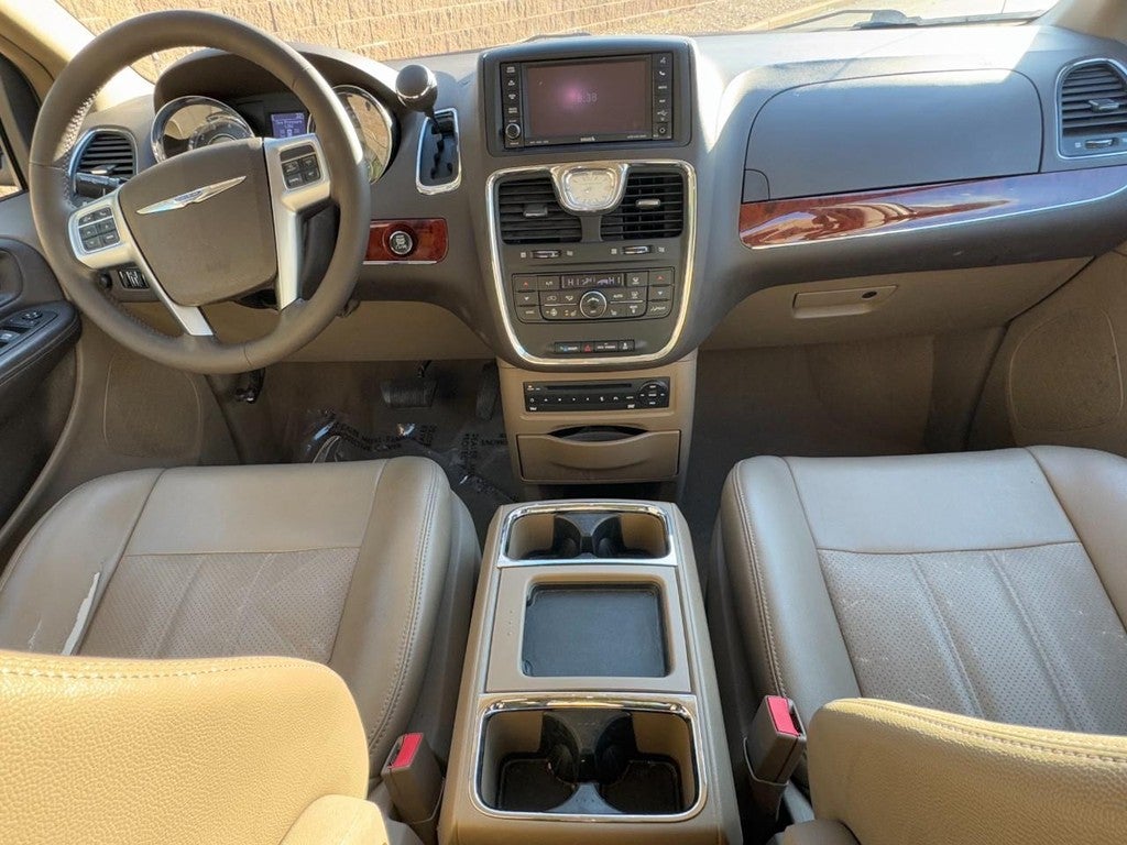 2012 Chrysler Town & Country 4dr Wgn Touring-L