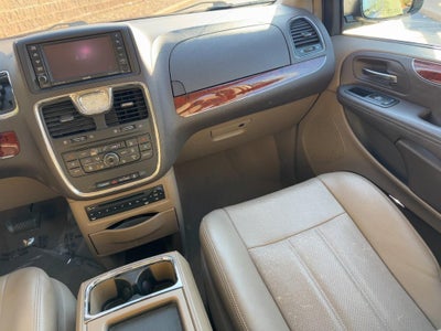 2012 Chrysler Town & Country 4dr Wgn Touring-L