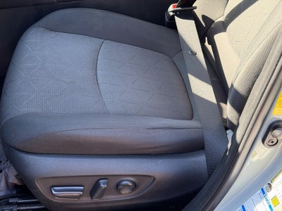 2021 Toyota RAV4 XLE AWD (Natl)