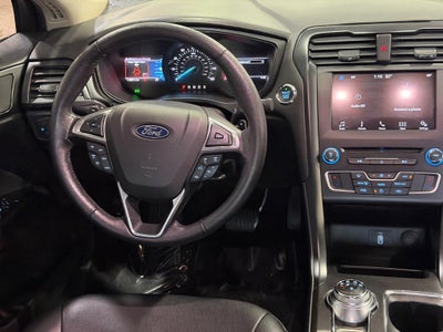 2018 Ford Fusion SE FWD