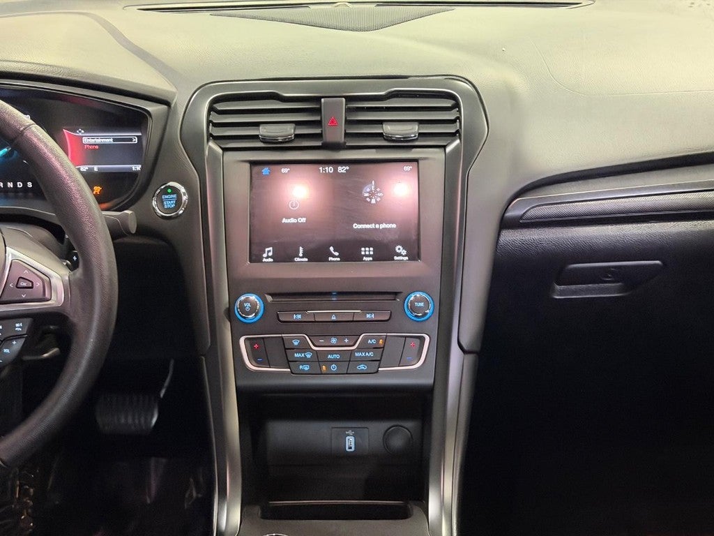 2018 Ford Fusion SE FWD