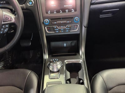 2018 Ford Fusion SE FWD