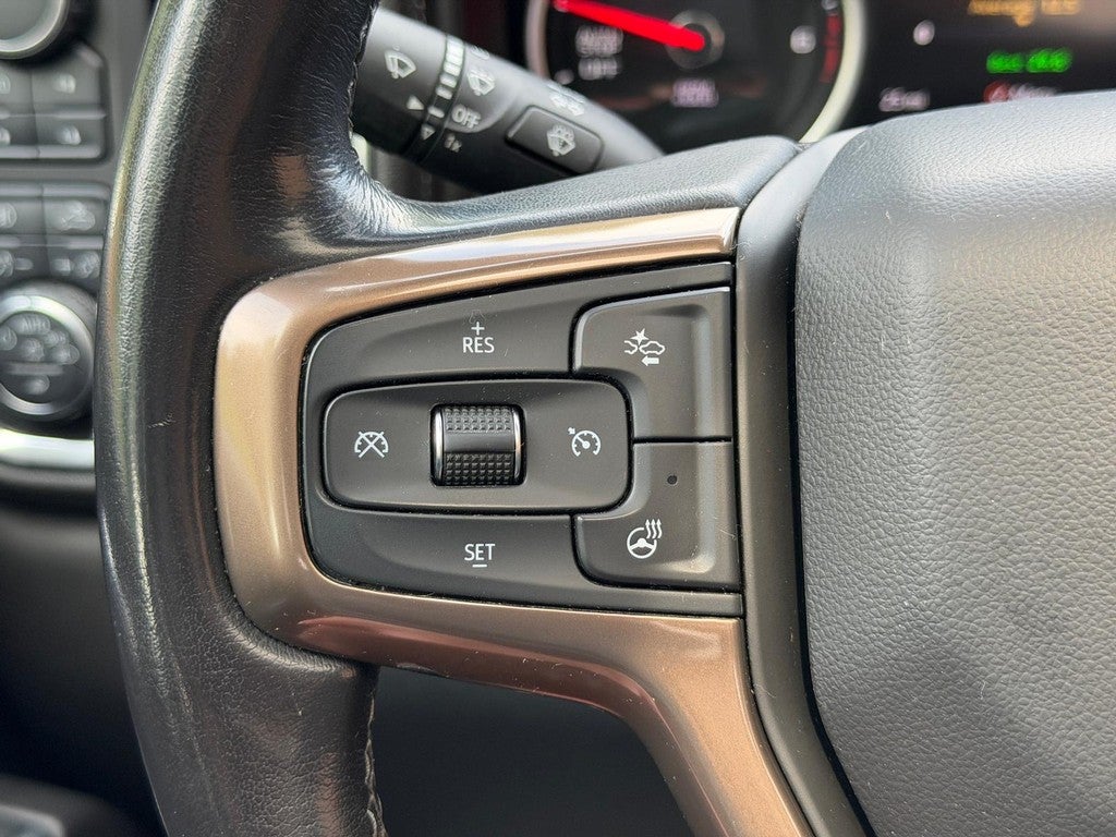 2021 Chevrolet Silverado 1500 4WD Crew Cab 147" High Country