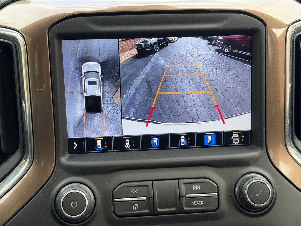 2021 Chevrolet Silverado 1500 4WD Crew Cab 147" High Country
