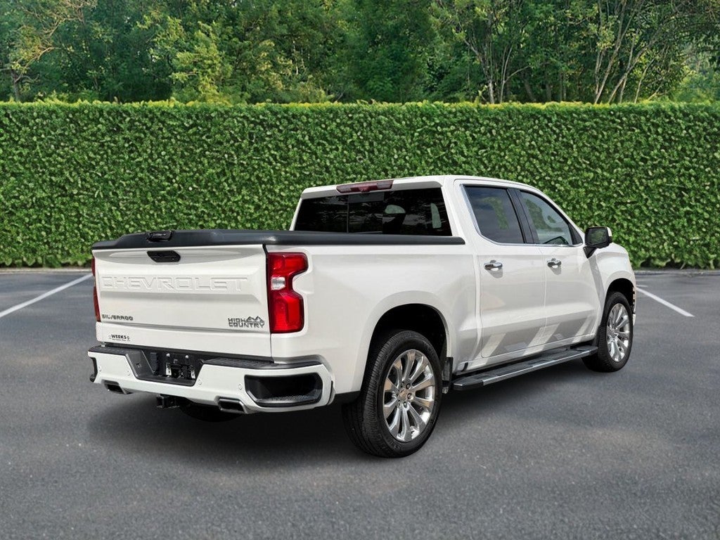 2021 Chevrolet Silverado 1500 4WD Crew Cab 147" High Country