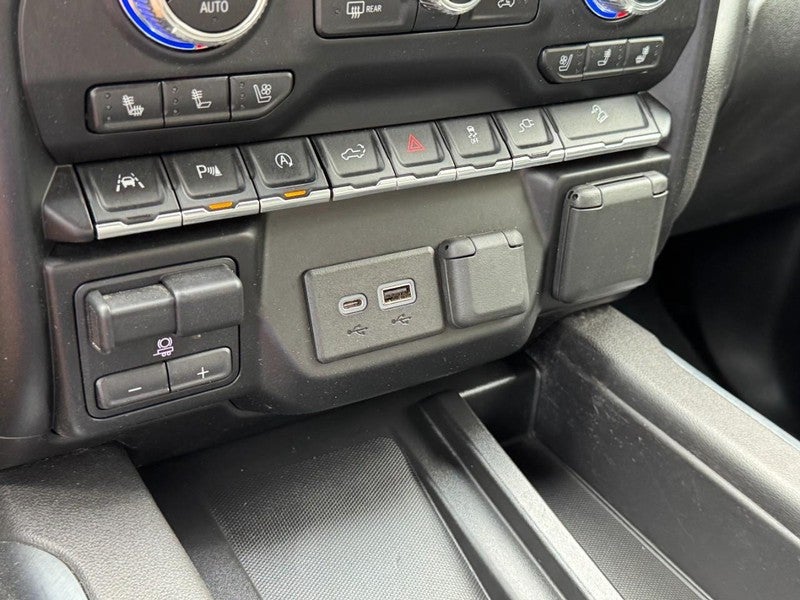 2019 GMC Sierra 1500 4WD Crew Cab 147" SLT